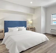 Seaport Suites hotel detail image 4