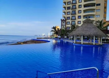 Departamentos Grand G hotel thumbnail 6