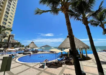 Departamentos Grand G hotel thumbnail 8