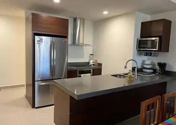 Condo D12 By Trvl2hm hotel thumbnail 8