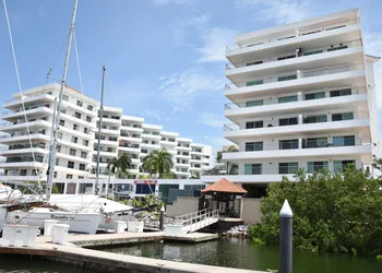 Depas Veleros hotel thumbnail 7