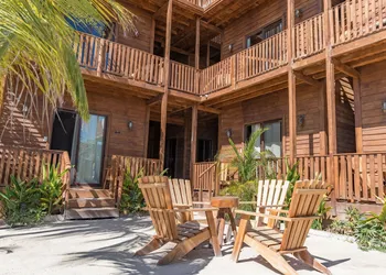 Krak-Inn Holbox Self Check In hotel thumbnail 4