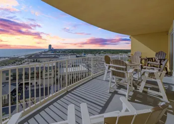 Brand New Luxury Panama City Beach Rental sleeps 8 hotel thumbnail 4