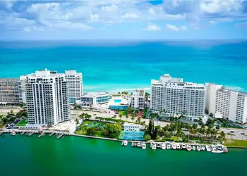 Ocean View Studio with Balcony hotel thumbnail 2