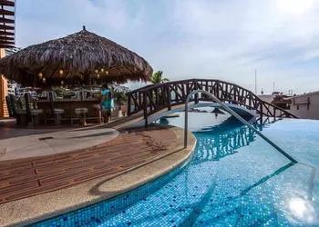 Condominios 220PR hotel thumbnail 4