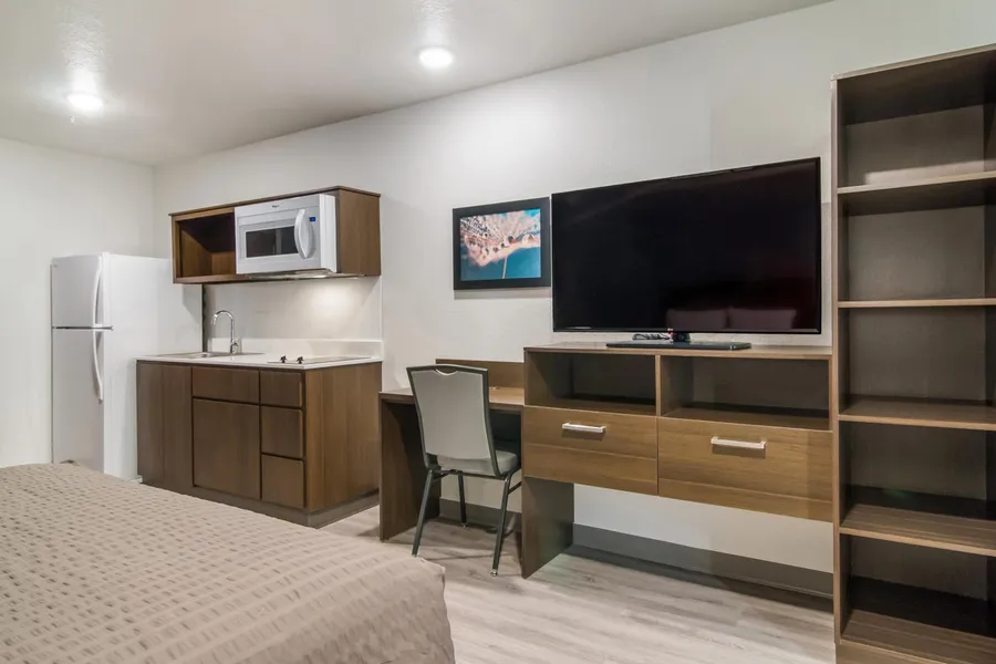 Woodspring Suites East Lansing - University Area hotel detail image 6