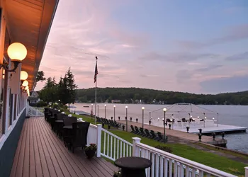 Chestnut Inn at Oquaga Lake hotel thumbnail 3