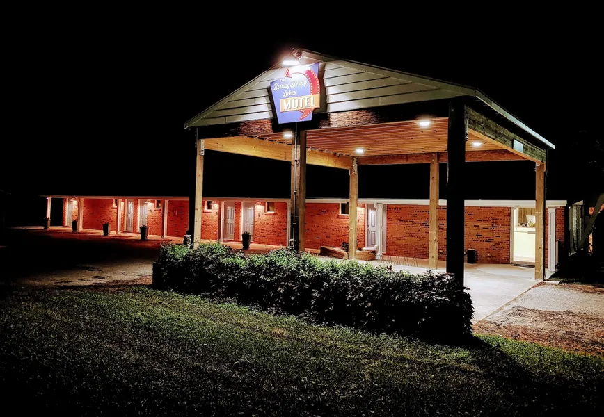 Boiling Spring Lakes Motel hotel detail image 2