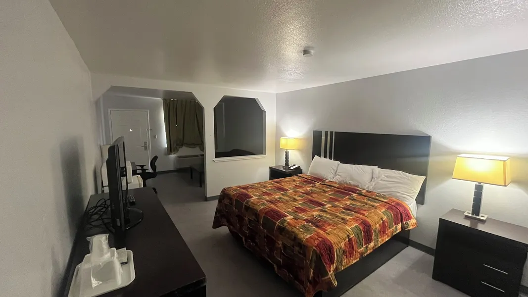 Atria Inn & Suites hotel detail image 6