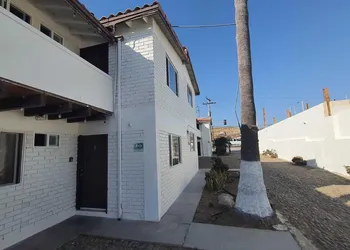 Baja Surf Ensenada Hotel hotel thumbnail 4