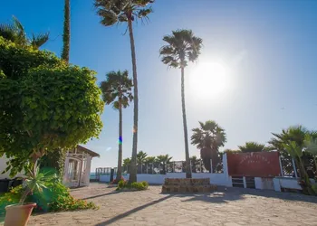 Baja Surf Ensenada Hotel hotel thumbnail 8