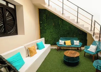 Hostel Nido del Colibrí hotel thumbnail 5