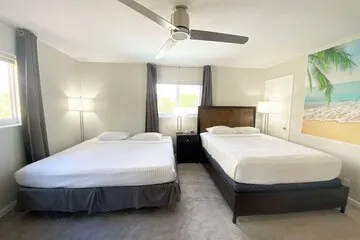 Tarpon Harbor Vacation Rentals hotel detail image 6