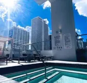 High floor Heart of downtown Miami 2 Bed heated POOL & GYM hotel detail image 3