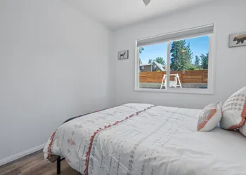 Blue Bear Lodge 5 by Big Bear Vacations Walk To Marina & Village hotel thumbnail 4