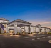 Spark by Hilton Spring Lake Fayetteville hotel detail image 3