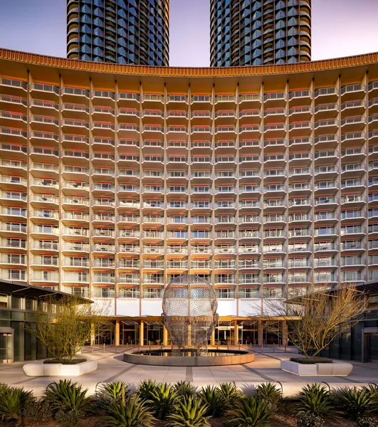 Fairmont Century Plaza Gold Experience hotel detail image 2