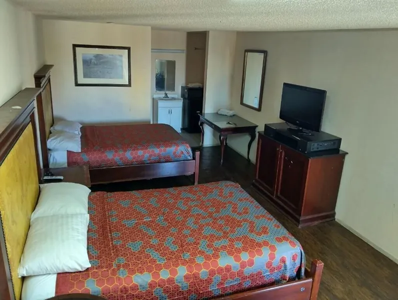 Great Western Inn & Suites - Saginaw hotel detail image 6