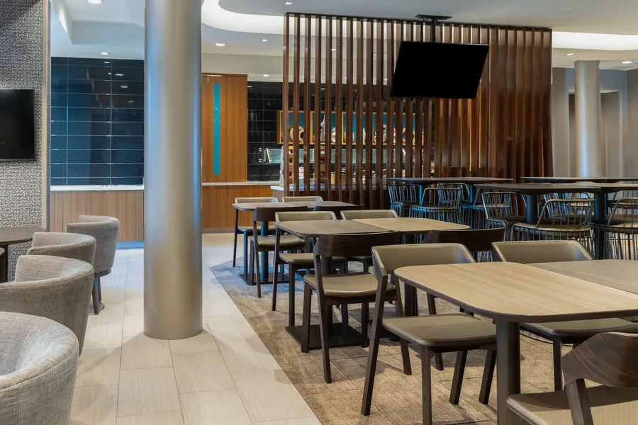 SpringHill Suites by Marriott Pleasanton hotel detail image 2