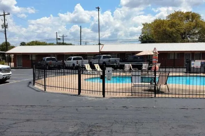 Vanguard Motel hotel detail image 2