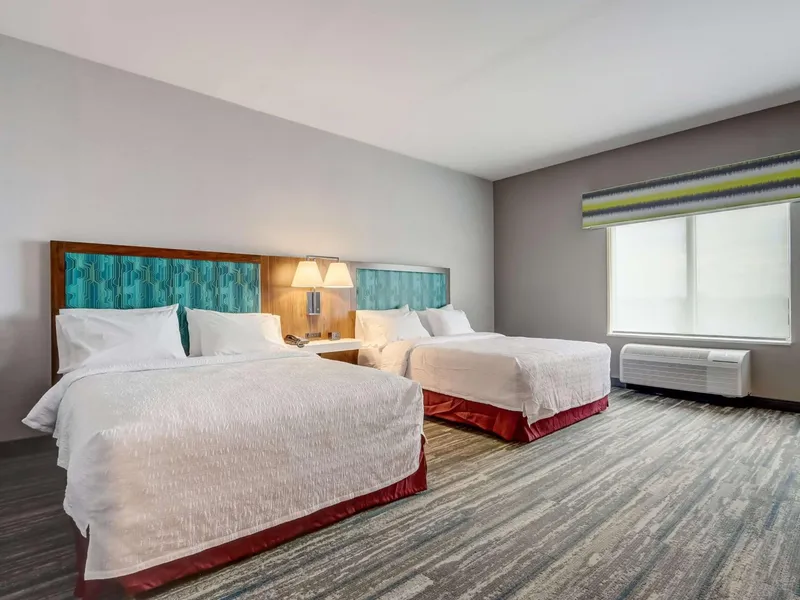 Hampton Inn & Suites Cincinnati Midtown Rookwood hotel detail image 2