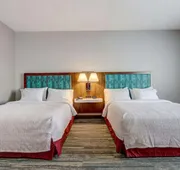 Hampton Inn & Suites Cincinnati Midtown Rookwood hotel detail image 3