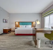 Hampton Inn & Suites Cincinnati Midtown Rookwood hotel detail image 5