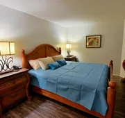 Deluxe Ocean front One Bedroom suite in Sandy Beach Resort hotel detail image 3