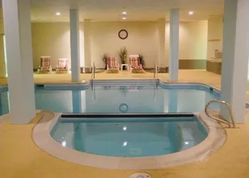Snowshoe Ski-in & Ski-out at Silvercreek Resort - Family friendly, jacuzzi, hot tub, mountain views hotel thumbnail 2