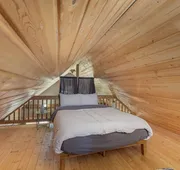 Lil Bigfoot Chalet 2 Bedroom Home by NW Comfy Cabins by RedAwning hotel detail image 7