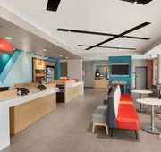 avid hotel Traverse City by IHG hotel detail image 4