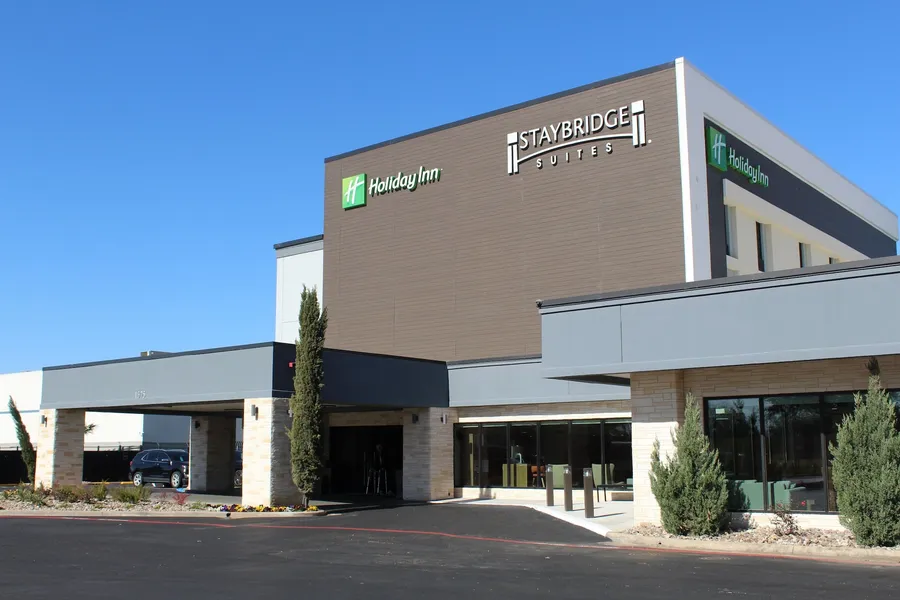 Staybridge Suites Dallas Market Ctr Love Field by IHG hotel detail image 6
