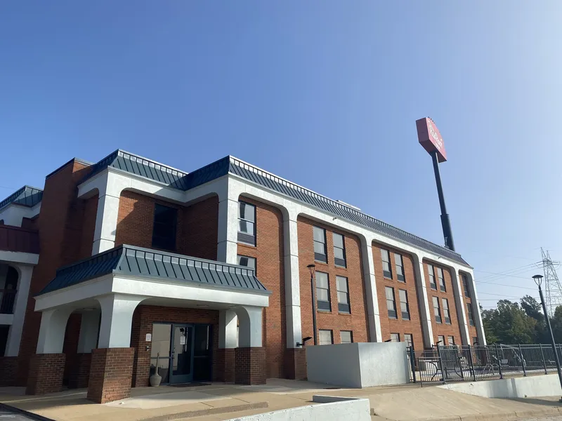 HomeTowne Studios by Red Roof Prattville hotel detail image 2