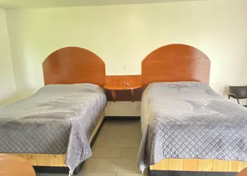 Hudson Valley 9w Motel hotel thumbnail 8