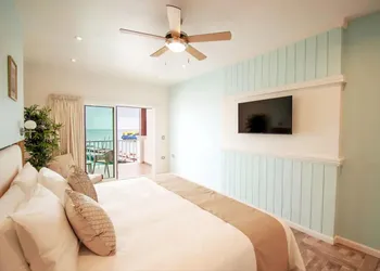 Bartolome Oceanfront Suites hotel thumbnail 2