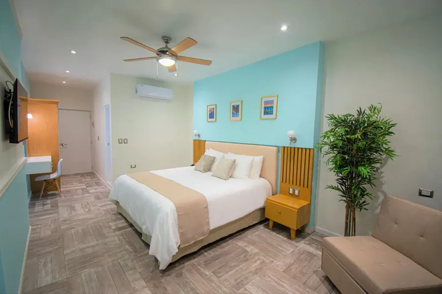 Bartolome Oceanfront Suites hotel detail image 6
