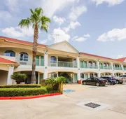 Palace Inn Beltway 8 & Westview hotel detail image 4