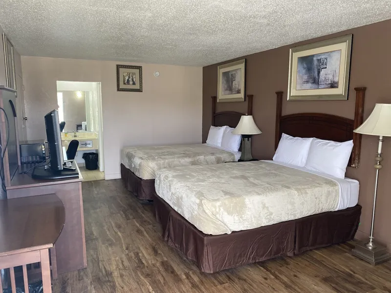 Luxury Inn hotel detail image 6