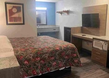 Fairbridge Inn & Suites hotel thumbnail 3