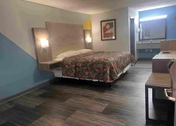 Fairbridge Inn & Suites hotel thumbnail 4