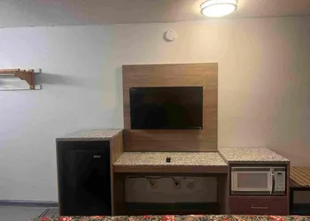Fairbridge Inn & Suites hotel thumbnail 7