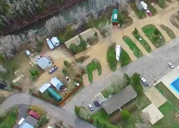 Knotty Pine RV Resort hotel thumbnail 2