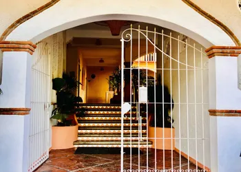 Hotel Flor de Maria hotel thumbnail 4