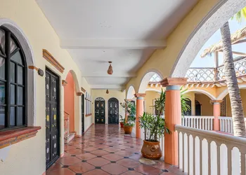 Hotel Flor de Maria hotel thumbnail 5