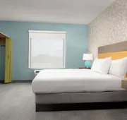 Home2 Suites By Hilton Durham University Medical Center hotel detail image 7
