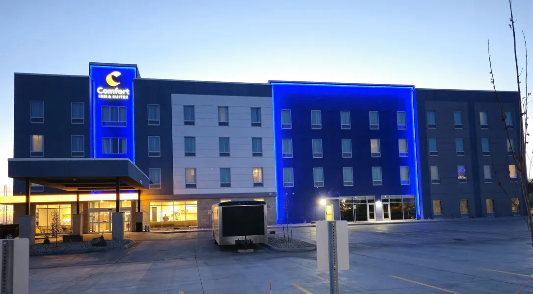 Comfort Inn & Suites at Sanford Sports Complex hotel detail image 2