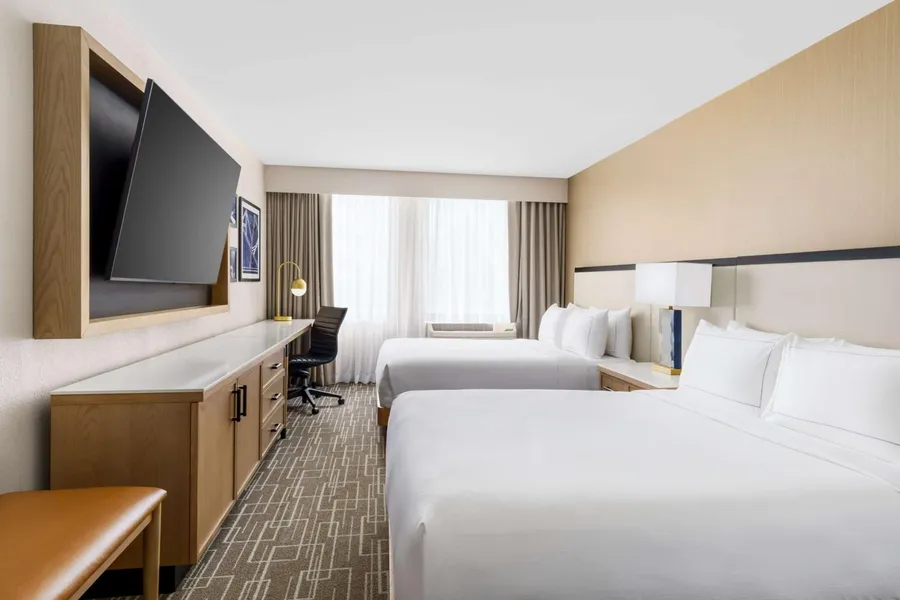 DoubleTree by Hilton Charlotte City Center hotel detail image 6