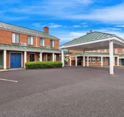 Econo Lodge Waynesboro - Skyline Drive hotel detail image 5