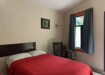 Quilas hotel hotel thumbnail 6