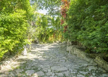 Yayum Bacalar hotel thumbnail 2